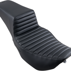 Step Up Seat - Tuck and Roll - Black - FLHR/FLHX