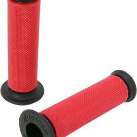 Grips - Diamond - Closed Ends - Red